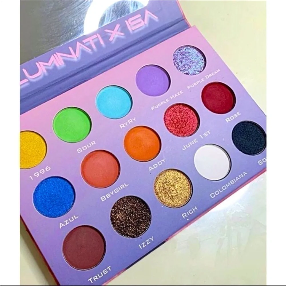 ILLUMINATI - ILLUMINATI X ISA Eyeshadow Palette..